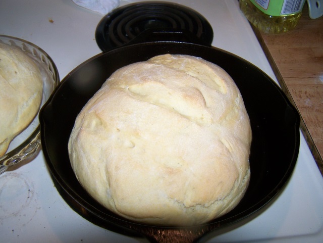 Cast Iron Skillet Sourdough Bread